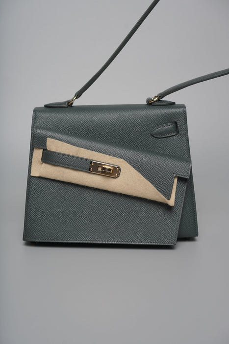 Hermes Kelly Sellier Desordre in Vert Mangrove Permabrass (Brand New)
