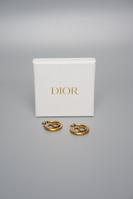 Dior 30 Montaigne Earrings (Brand New)