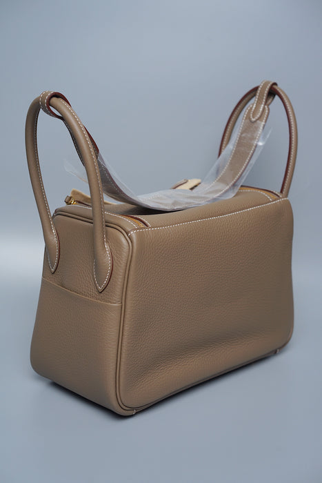 Hermes Lindy 26 in Etoupe Ghw (Brand New)