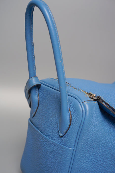 Hermes Lindy 26 in Blue Paradis Phw