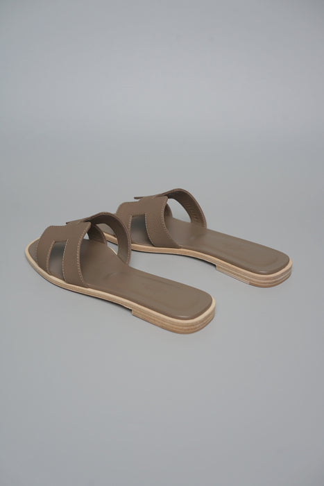 Hermes Oran Sandals in Etoupe Size 37 (Brand New)