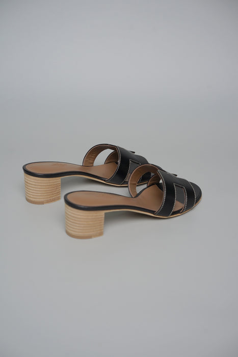 Hermes Oasis Sandals in Noir Size 37 (Brand New)