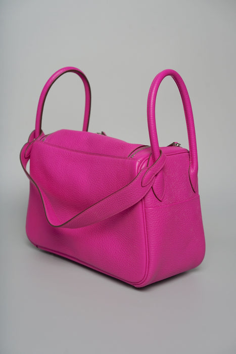 Hermes Lindy 26 in Magnolia Phw