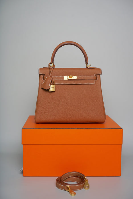 Hermes Kelly 25 in Gold Togo Bghw (Brand New)