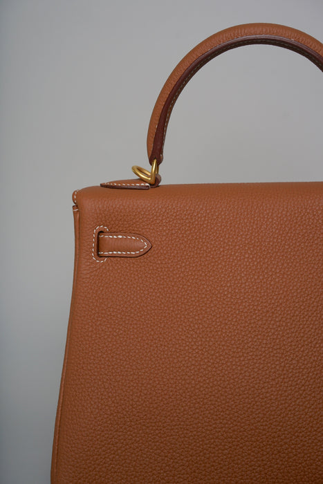 Hermes Kelly 25 in Gold Togo Bghw (Brand New)