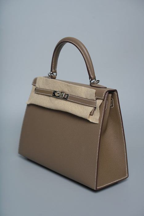 Hermes Kelly 25 Sellier in Etoupe Epsom Phw