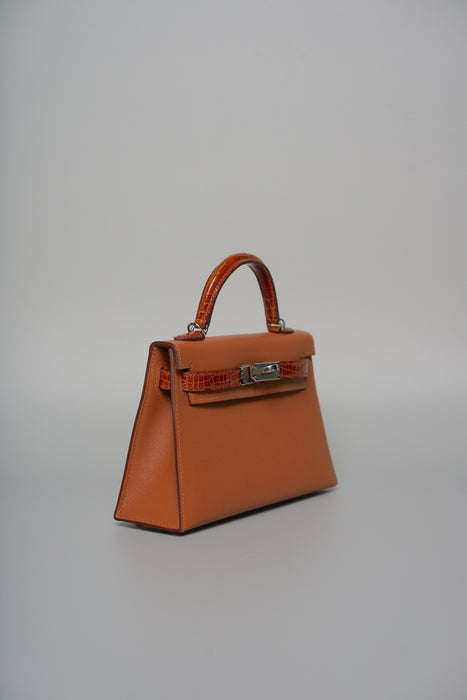 Hermes Kelly 20 Touch in Gold Madame/ Estruque Shiny Phw (Brand New)