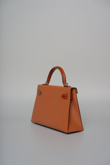 Hermes Kelly 20 Touch in Gold Madame/ Estruque Shiny Phw (Brand New)