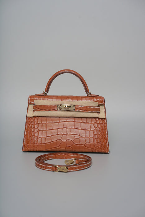 Hermes Kelly 20 HSS in Gold Matte Alligator Permabrass (Brand New)