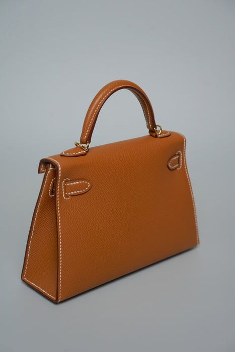 Hermes Kelly 20 in Gold Epsom Ghw (Brand New)