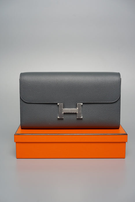 Hermes Constance To Go Evercolour in Gris Misty Phw (Brand New)