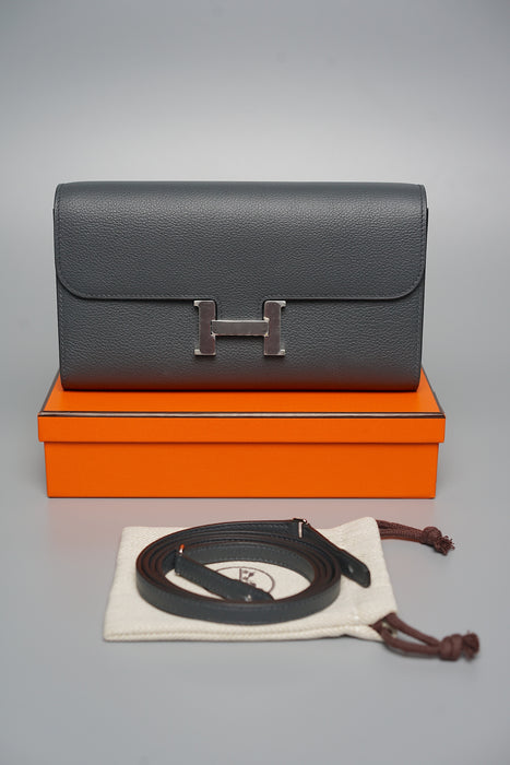 Hermes Constance To Go Evercolour in Gris Misty Phw (Brand New)