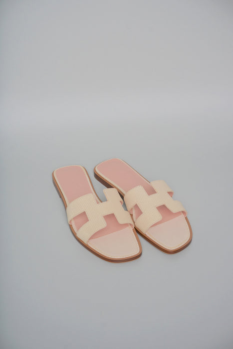 Hermes Oran Sandals in Rose Pale Size 37.5 (Brand New)