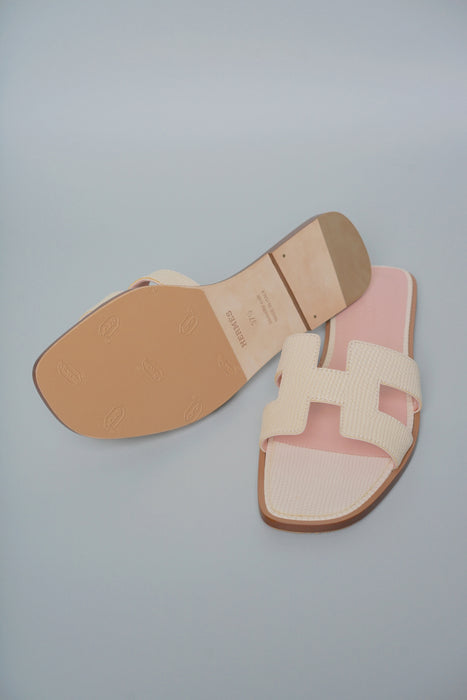 Hermes Oran Sandals in Rose Pale Size 37.5 (Brand New)
