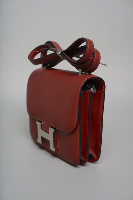 Hermes Constance 18 in Rouge H Swift Phw
