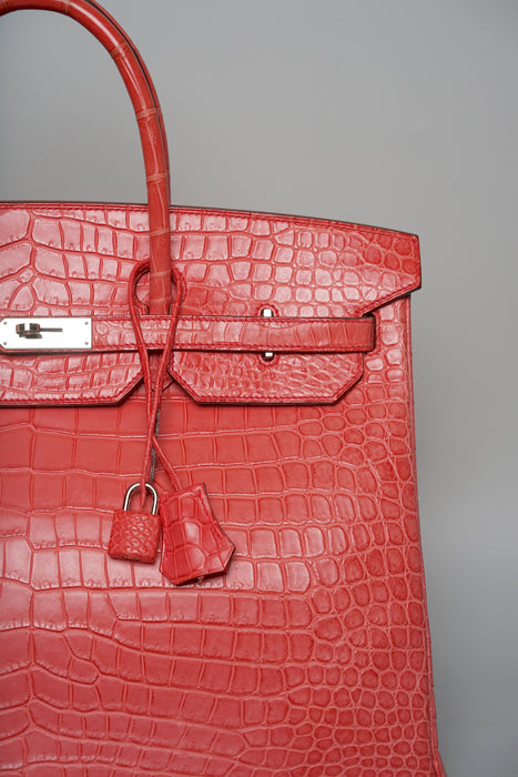 Hermes Birkin 40 in Bougainvillea Matte Porosus Phw