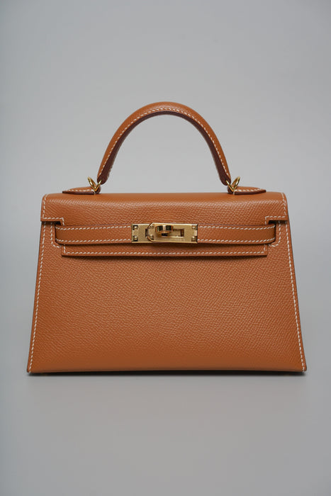 Hermes Kelly 20 in Gold Ghw