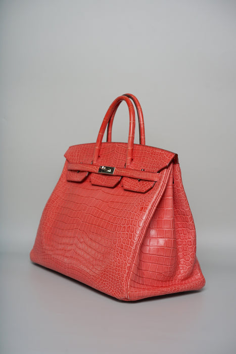 Hermes Birkin 40 in Bougainvillea Matte Porosus Phw