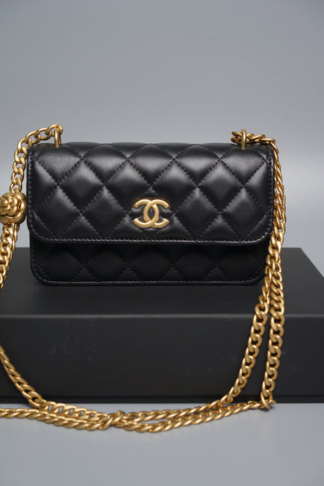 Chanel 23P Camellia Crush WOC in Black Lambskin Ghw (Brand New)