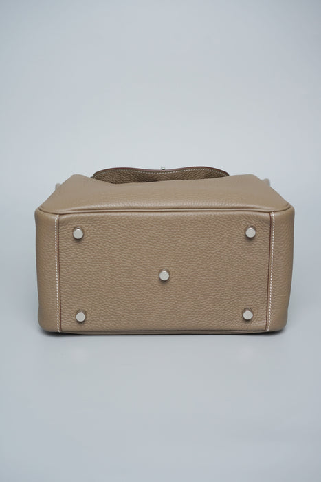 Hermes Lindy 26 in Etoupe Phw