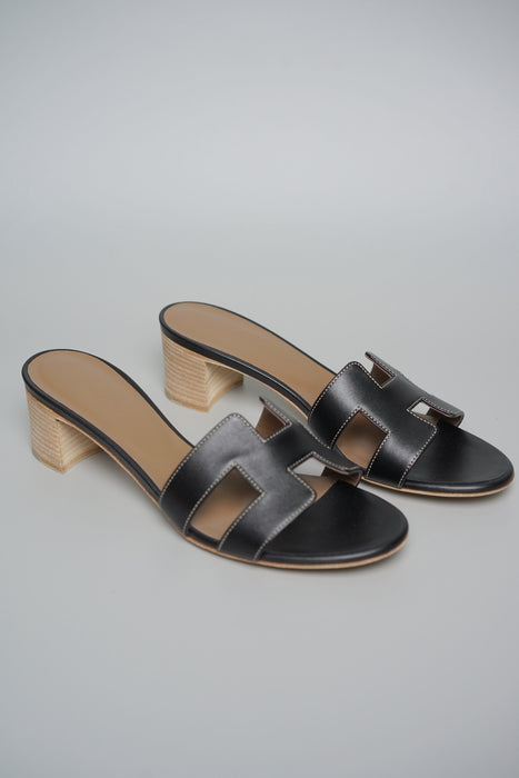 Hermes Oasis Sandals in Noir Size 40 (Brand New)