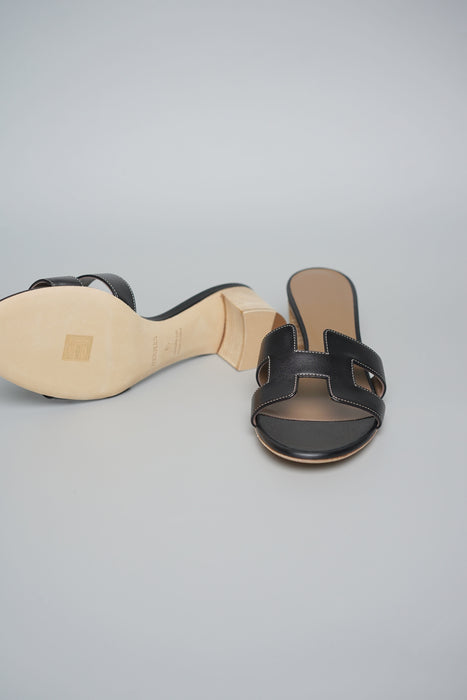 Hermes Oasis Sandals in Noir Size 40 (Brand New)