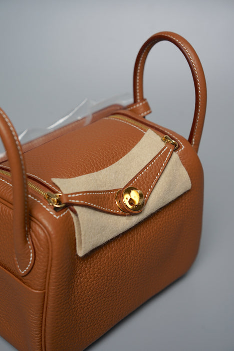 Hermes Mini Lindy in Gold Ghw (Brand New)