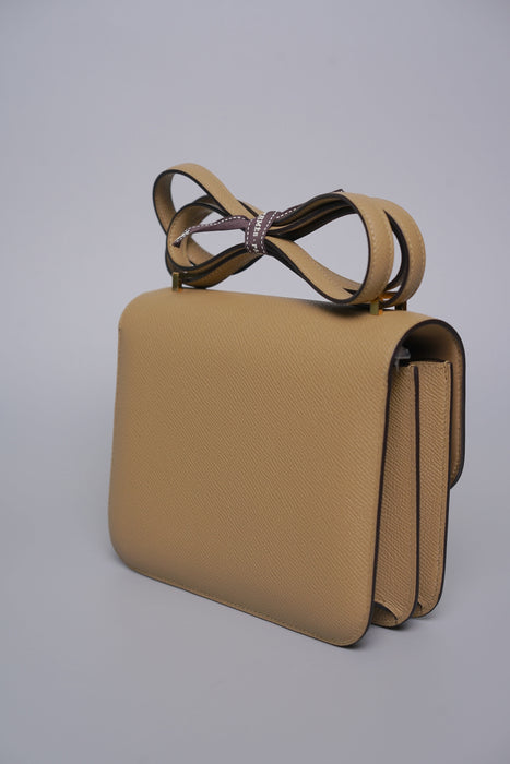 Hermes Constance 18 in Poussiere Ghw (Brand New)