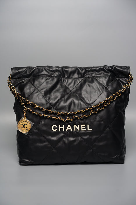 Chanel 22 Small in Black Ghw