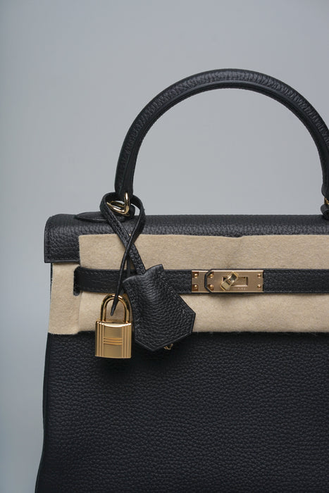 Hermes Kelly 25 in Noir Togo Permabrass (Brand New)