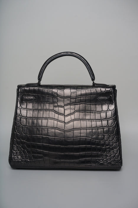 Hermes Kelly 32 in So Black Matte Niloticus Phw