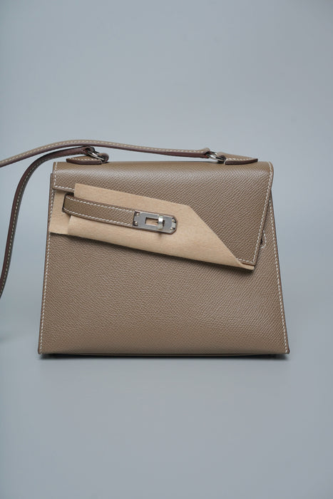 Hermes Kelly Desordre in Etoupe Epsom Ghw