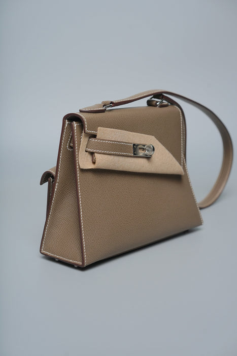 Hermes Kelly Desordre in Etoupe Epsom Ghw