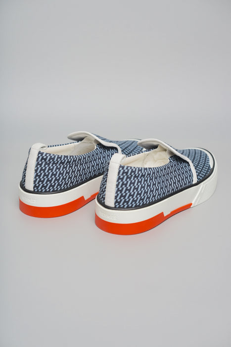 Hermes Gliss Loafers Sneaker in Bleu Clair Size 43 (Brand New)