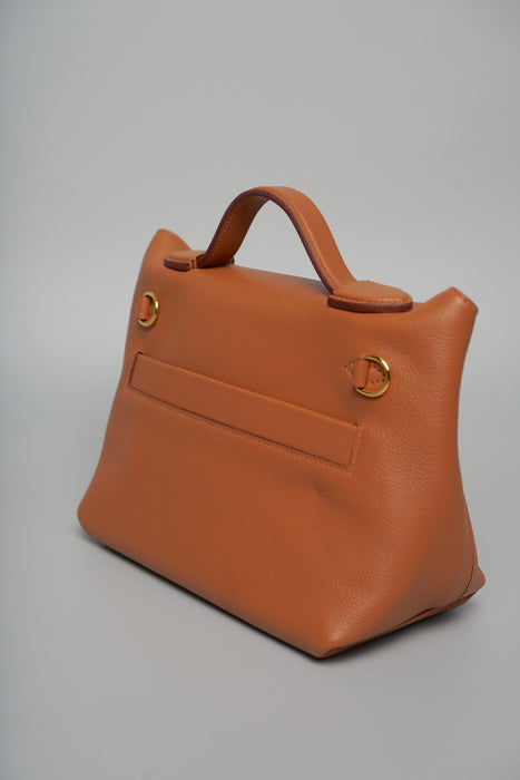 Hermes 2424-21 in Gold Ghw (Brand New)