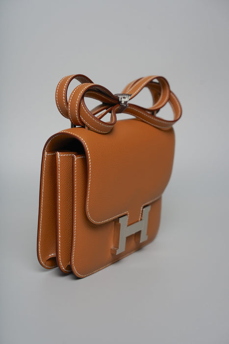 Hermes Constance 18 in Gold Epsom Phw (Brand New)