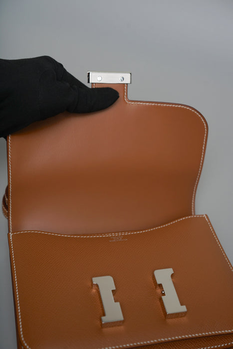 Hermes Constance 18 in Gold Epsom Phw (Brand New)