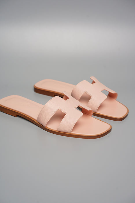 Hermes Oran Sandals in Rose Pale Size 38.5 (Brand New)