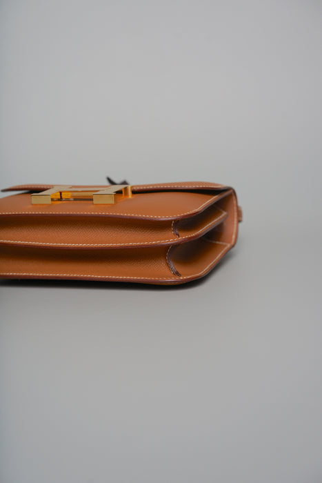 Hermes Constance 18 in Gold Epsom Ghw