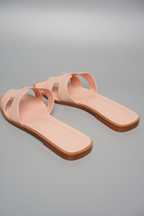 Hermes Oran Sandals in Rose Pale Size 38.5 (Brand New)