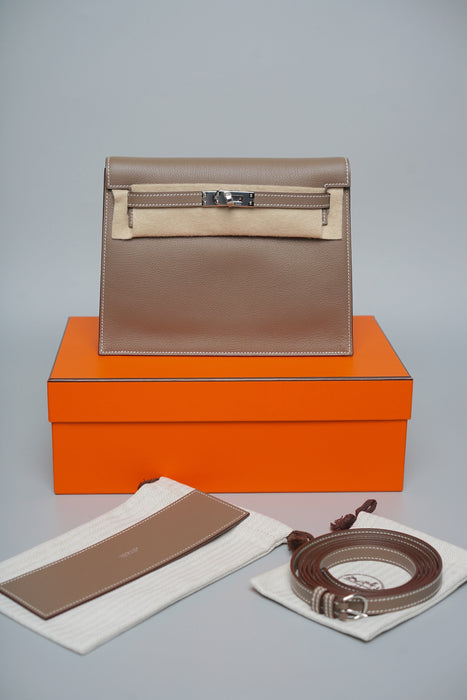 Hermes Kelly Danse in Etoupe Evercolor Phw (Brand New)