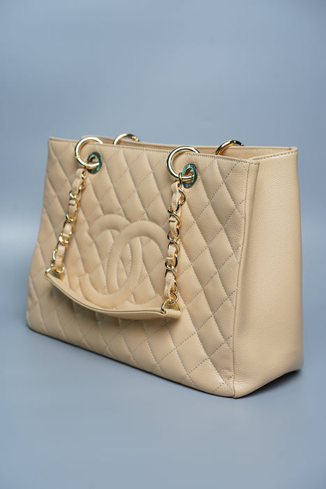 Chanel Grand Shopping Tote in Beige Caviar Ghw