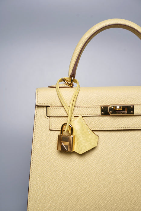 Hermes Sellier Kelly 25 in Jaune Poussin Ghw