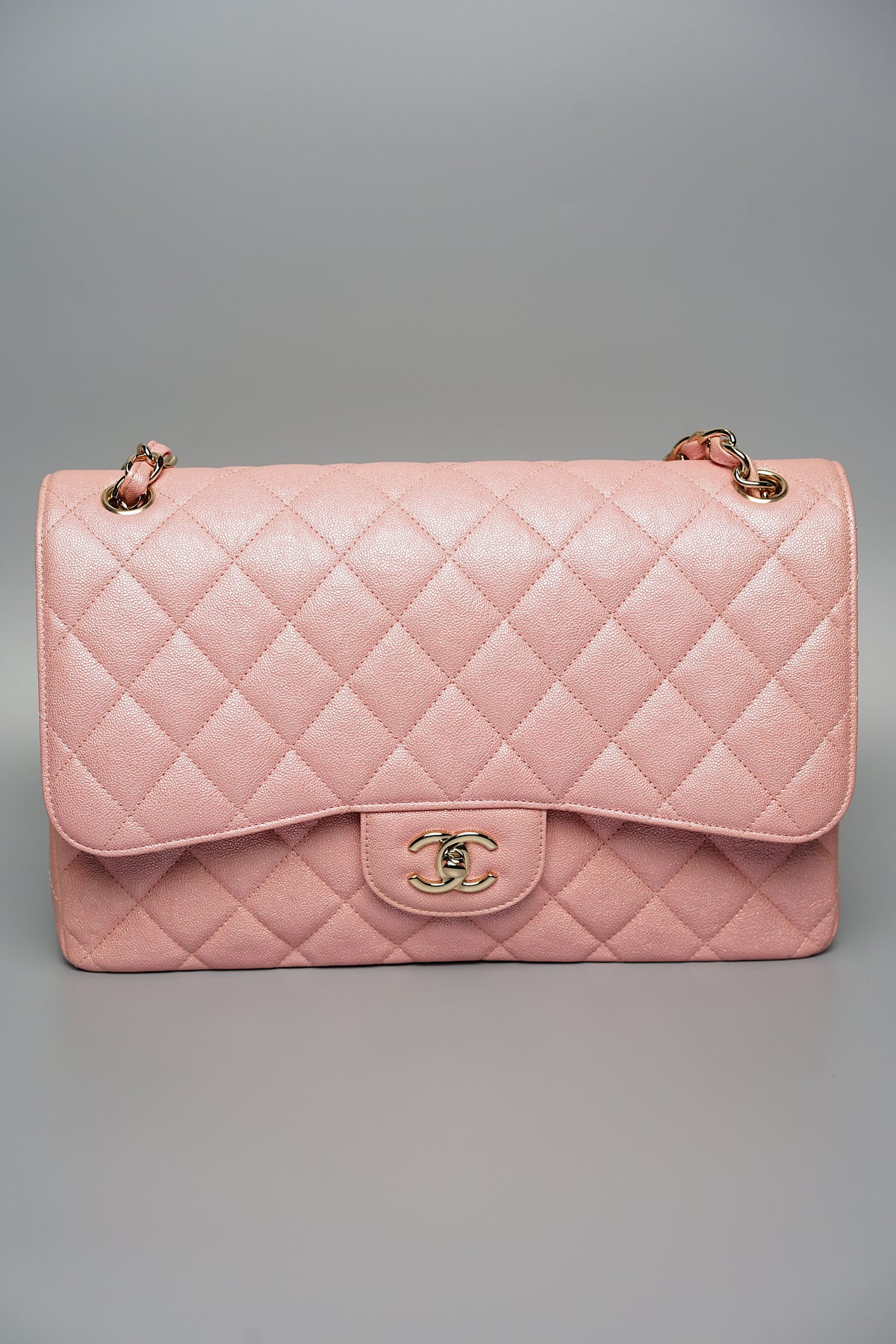 CHANEL Iridescent Caviar Quilted Jumbo Double Flap Rose Pink 362449