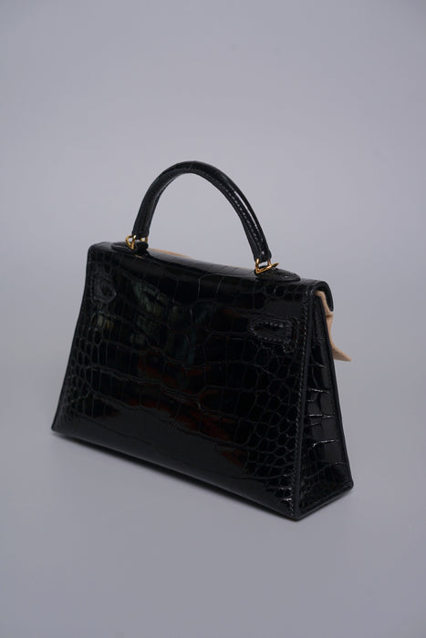 Hermes Kelly Sellier 20 in Noir Shiny Alligator Ghw