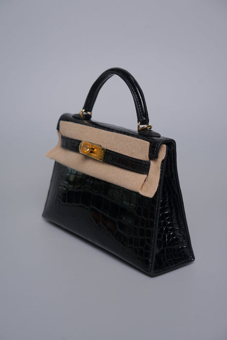 Hermes Kelly Sellier 20 in Noir Shiny Alligator Ghw
