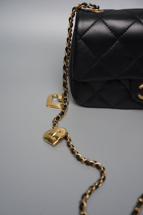 Chanel Black Quilted Mini Flap with Heart Charms (Brand New)– orangeporter