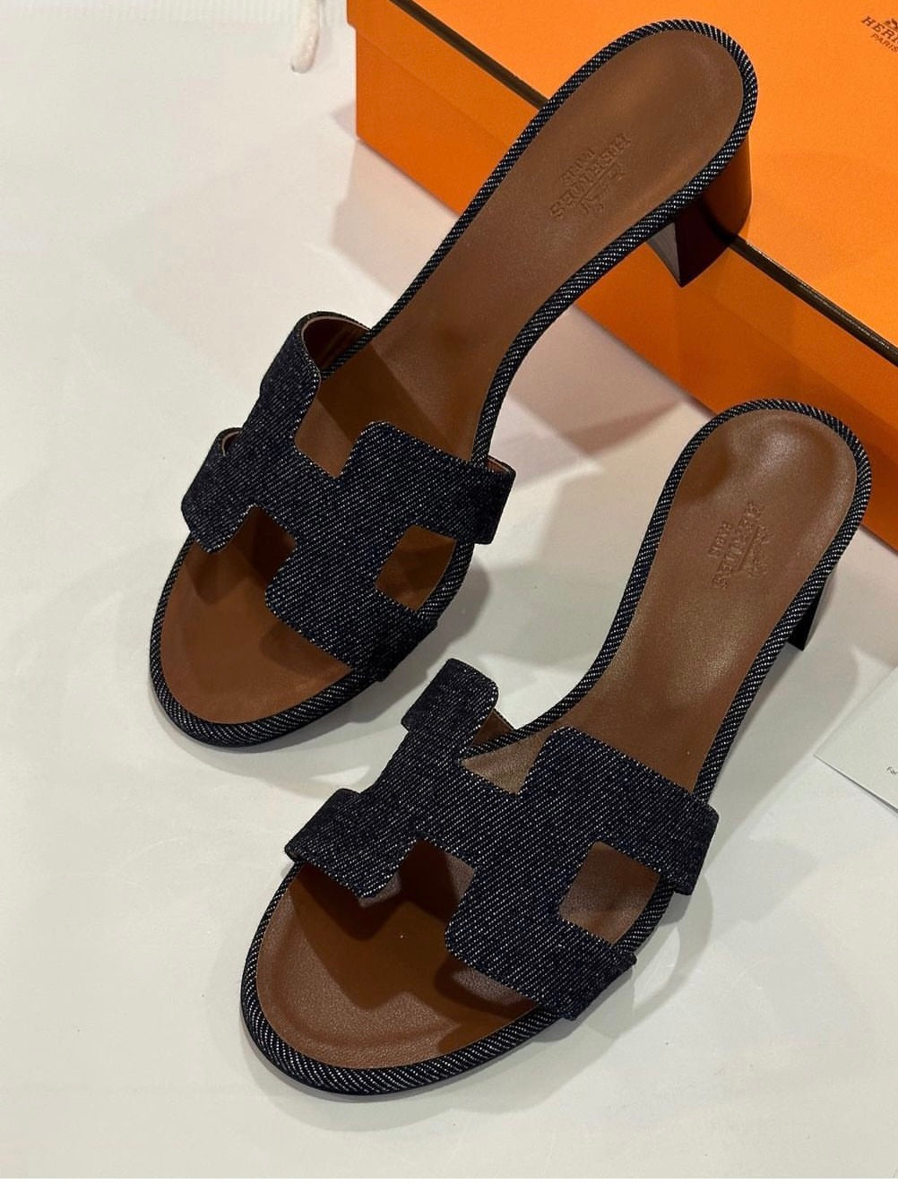 Sandales Hermès Manège - Taille 38, Cuir De Veau Multicolore, Excellent état
