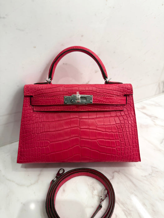 Hermes Kelly 20 in Rose Extreme Matte Alligator Phw (Brand New)