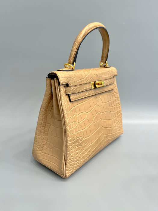 Hermes Kelly 25 in Chai Matte Alligator Ghw (Brand New)